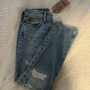 Light blue ripped lucky brand boyfriend jeans